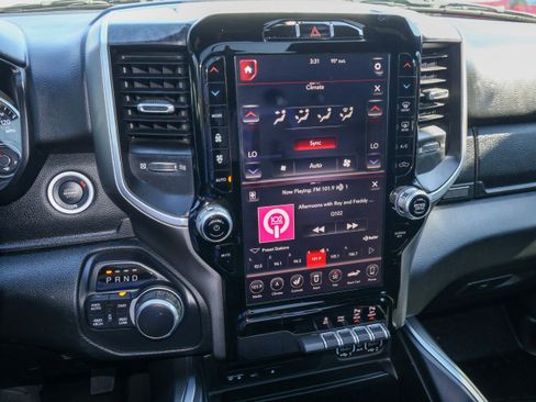 Used 2019 RAM 1500 Big Horn image 24