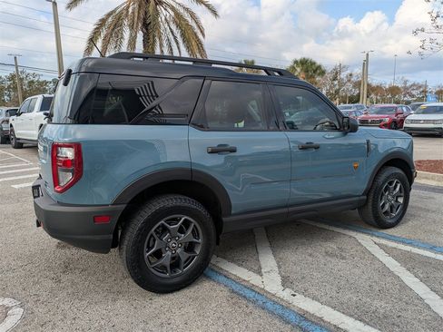 Used 2022 Ford Bronco Sport Badlands image 6