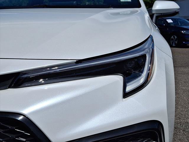 Certified 2025 Toyota Corolla XSE FWD image 29