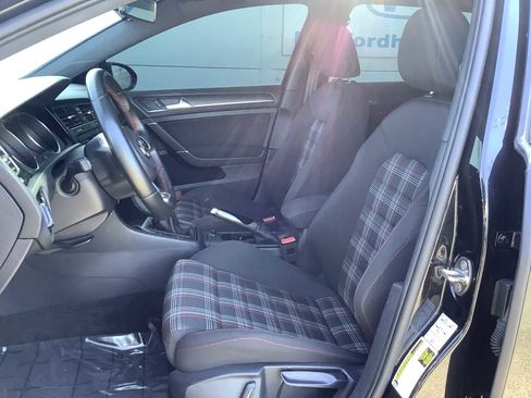 Used 2019 Volkswagen GTI S FWD image 11