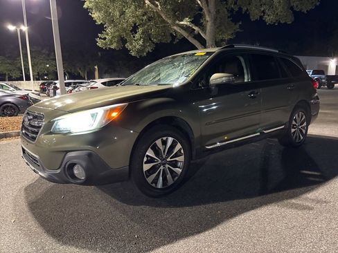 Used 2018 Subaru Outback 2.5i Touring image 25
