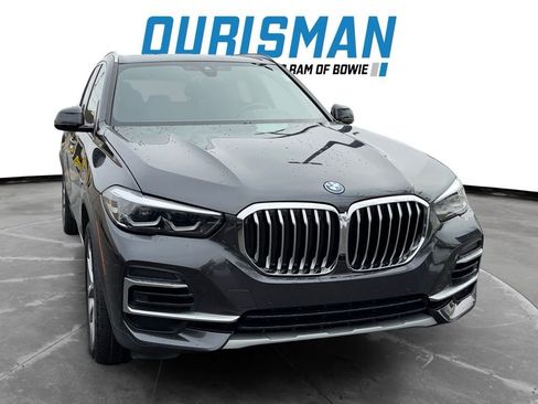 Used 2023 BMW X5 xDrive45e image 1