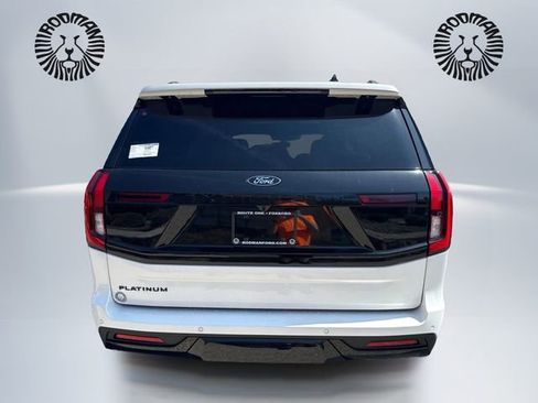 New 2026 Ford Expedition Platinum image 6