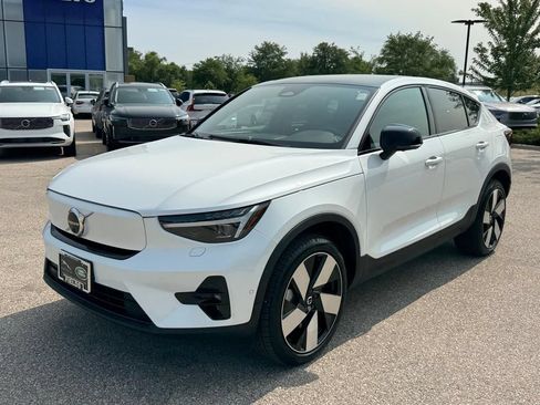 Used 2023 Volvo C40 P8 Recharge Ultimate AWD/4WD image 1