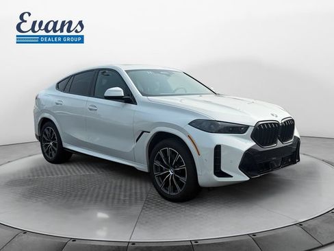 Used 2026 BMW X6 xDrive40i AWD/4WD image 9