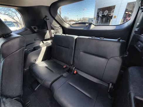 Used 2024 Mitsubishi Outlander SE image 14