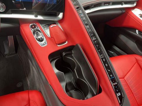 Used 2025 Chevrolet Corvette Stingray Preferred Cpe w/ Adrenaline Red Accent Package RWD image 27