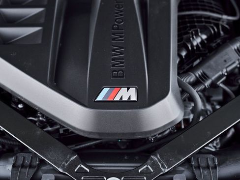 Used 2024 BMW M4 xDrive Competition w/ M Carbon Exterior Package AWD/4WD image 21