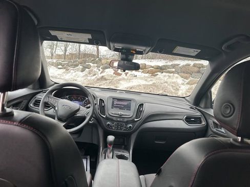 Used 2023 Chevrolet Equinox RS image 26