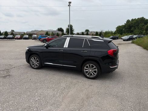 Used 2018 GMC Terrain Denali w/ Advanced Safety Package AWD/4WD image 15