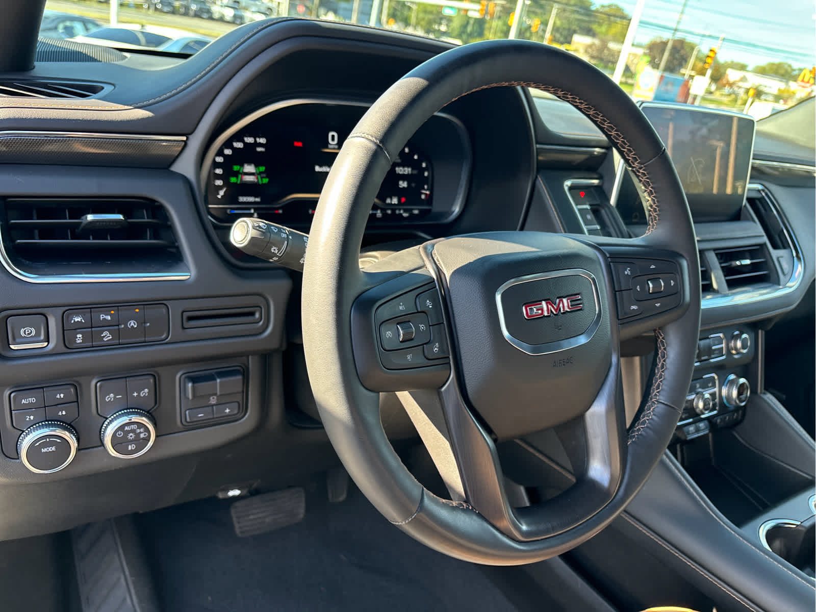 Certified 2023 GMC Yukon XL AT4 w/ Max Trailering Package AWD/4WD image 9