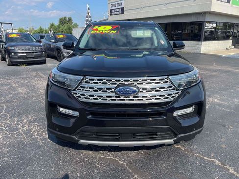 Used 2021 Ford Explorer Limited w/ Equipment Group 301A AWD/4WD image 2