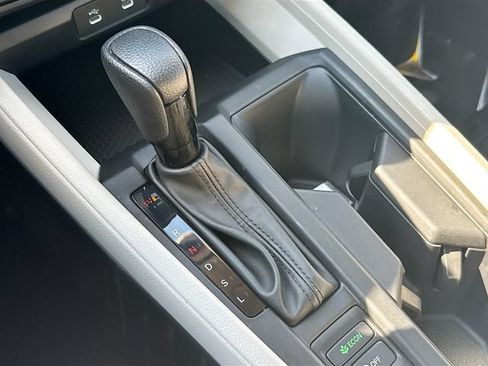 Certified 2023 Honda Accord EX image 19