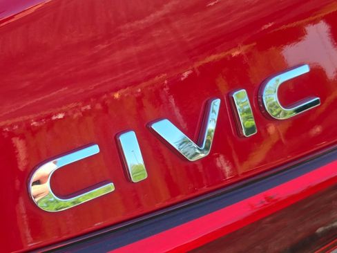 Certified 2023 Honda Civic Sport image 17