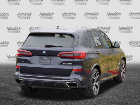 Used 2020 BMW X5 M50i w/ Premium Package image 8