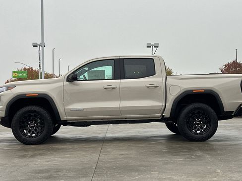 New 2026 GMC Canyon Elevation image 3