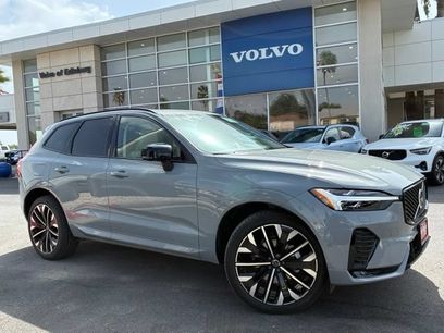New 2026 Volvo XC60 B5 Ultra w/ Protection Package Premier