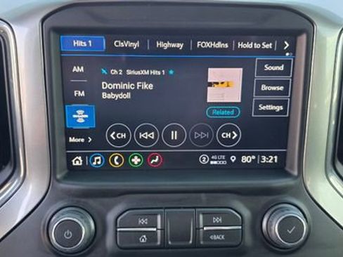 Used 2021 Chevrolet Silverado 1500 LTZ AWD/4WD image 21