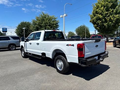 Used 2024 Ford F350 XL w/ 360-Degree Camera Package AWD/4WD image 3