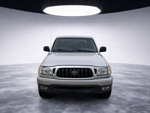 Used 2004 Toyota Tacoma V6 image 3