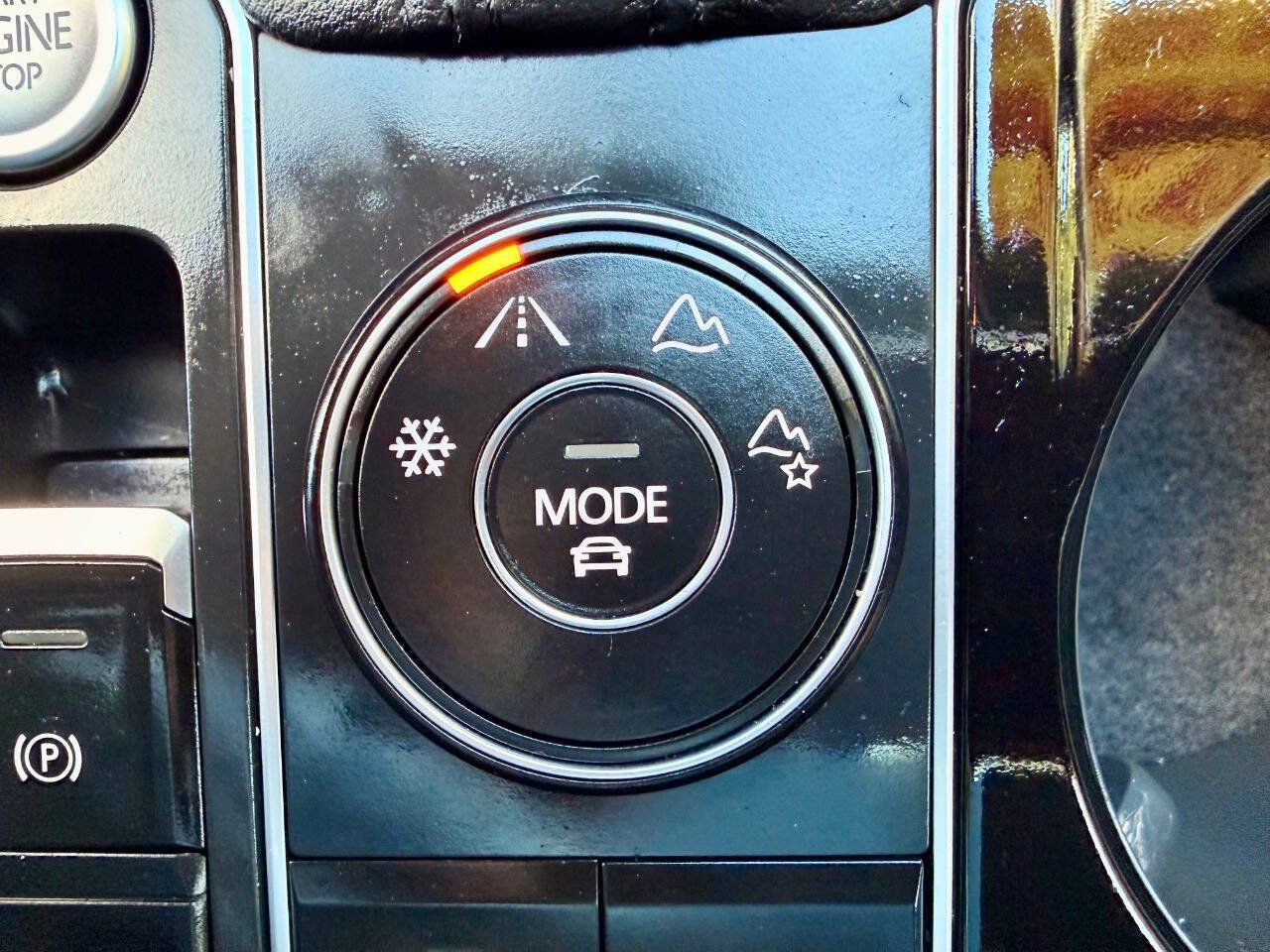 Used 2018 Volkswagen Atlas SEL Premium AWD/4WD image 12