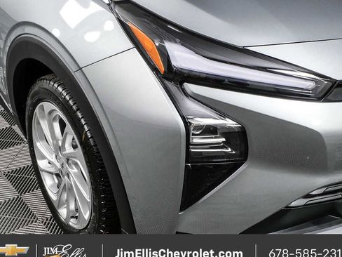 New 2027 Chevrolet Bolt LT w/ Comfort Package FWD image 34