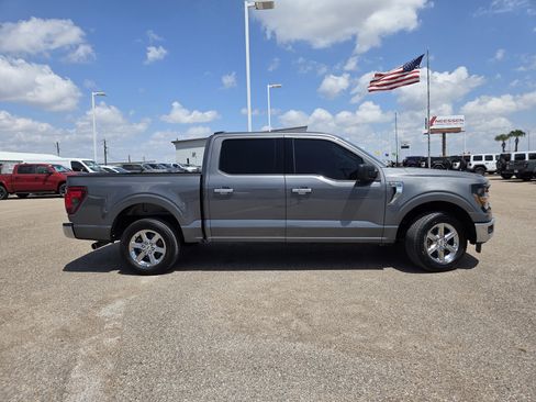Used 2024 Ford F150 XLT w/ Mobile Office Package RWD image 8