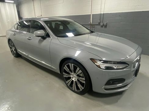 Used 2025 Volvo S90 B6 Plus AWD/4WD image 4