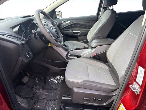 Used 2015 Ford Escape SE image 10