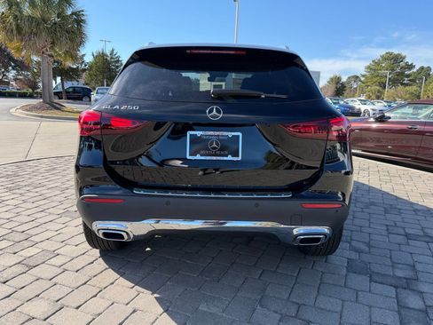 Used 2026 Mercedes-Benz GLA 250 image 9
