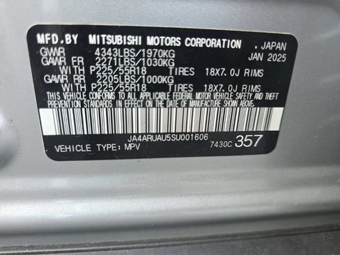 Used 2025 Mitsubishi Outlander Sport SE AWD/4WD image 6