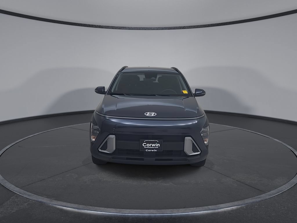Used 2025 Hyundai Kona SEL AWD/4WD image 6