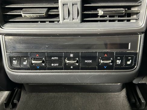 Used 2023 Lexus LX 600 4WD w/ Appearance Package image 20