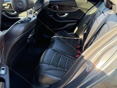 Used 2020 Mercedes-Benz C 300 Sedan image 23