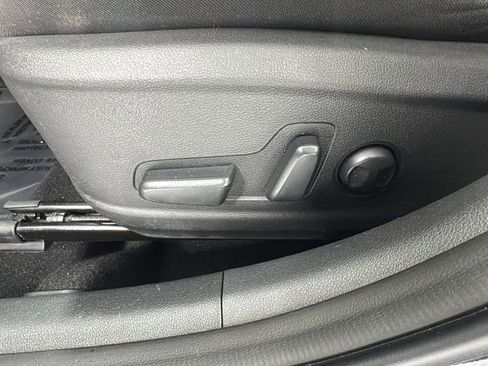 Used 2023 Hyundai Kona SEL w/ Convenience Package image 11