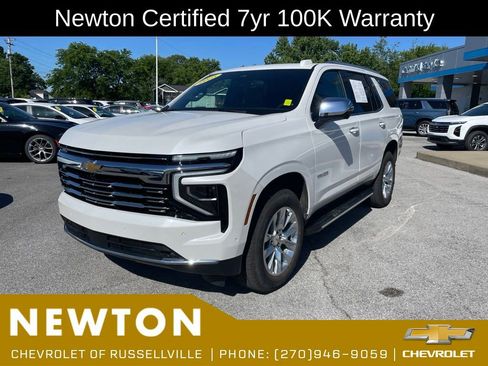 Used 2025 Chevrolet Tahoe Premier AWD/4WD image 3