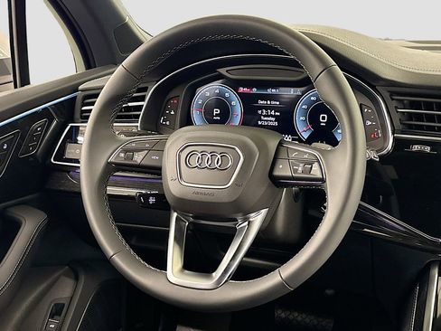 New 2025 Audi Q7 2.0T Premium Plus image 18