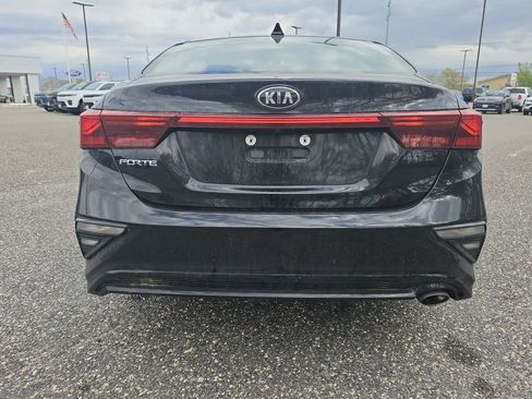 Used 2021 Kia Forte LXS image 8