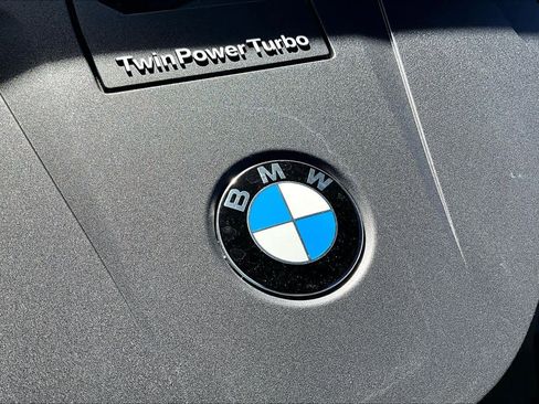 Certified 2023 BMW X6 xDrive40i w/ Premium Package image 32