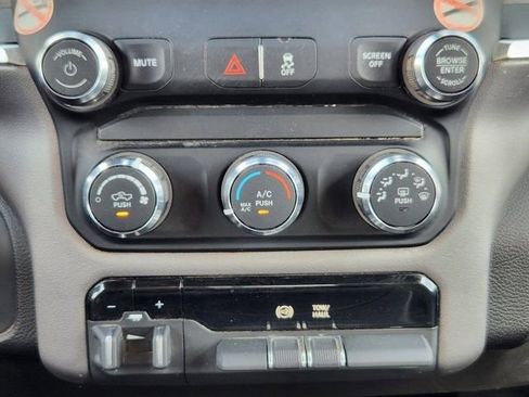 Used 2024 RAM 2500 Big Horn AWD/4WD image 17