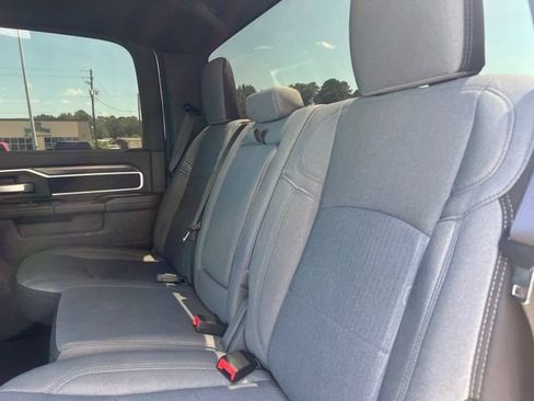 Used 2024 RAM 2500 Big Horn AWD/4WD image 23