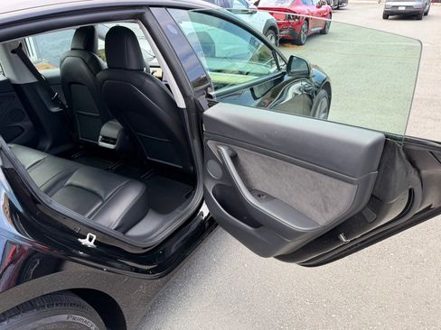 Used 2021 Tesla Model 3 Long Range AWD/4WD image 37