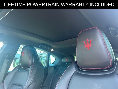 Used 2022 Maserati Levante Modena S AWD/4WD image 16