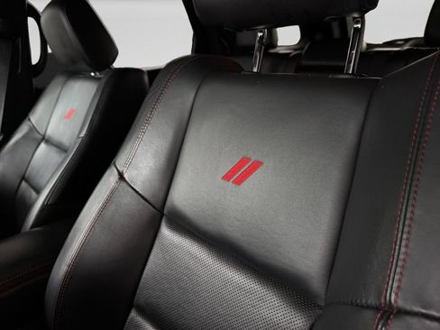 Used 2024 Dodge Durango GT RWD image 31