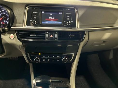 Used 2016 Kia Optima EX image 26