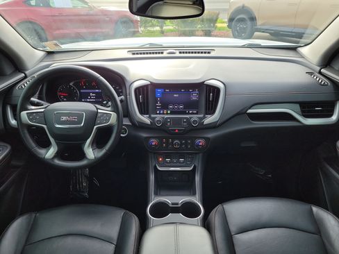 Used 2019 GMC Terrain SLT FWD image 17