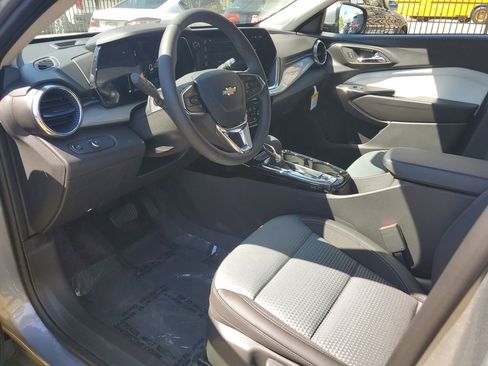 New 2026 Chevrolet Trax LT w/ Sunroof Package image 19