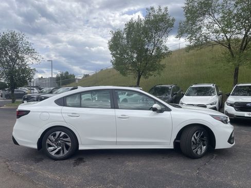 New 2025 Subaru Legacy Limited w/ Popular Package #2 image 8