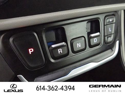 Used 2019 GMC Terrain SLT w/ Preferred Package image 28