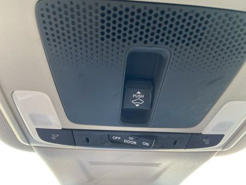 Used 2024 Honda CR-V EX image 42